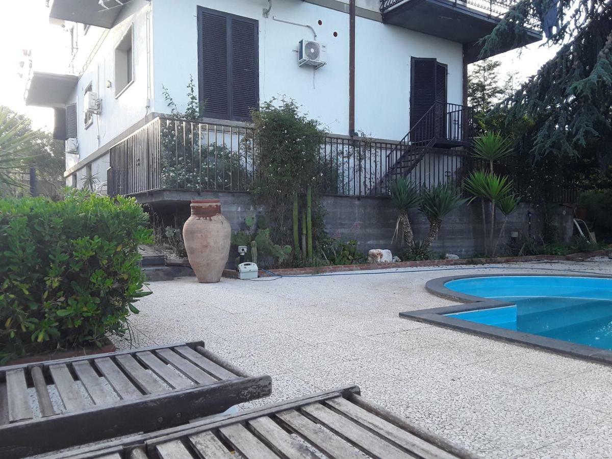 Etna Petit Relais Bed and Breakfast Nicolosi Εξωτερικό φωτογραφία